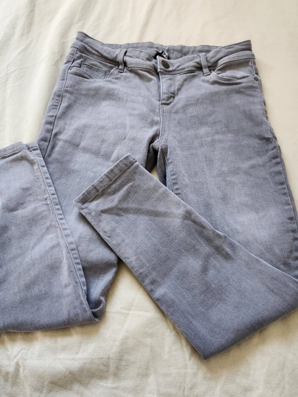 Nuon Grey Women's Jeans 5" Ankle Zipper - Size 30, L 33 - Trendy Comfy Very Good